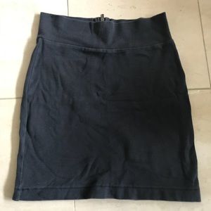 Gray Forever 21 Skirt with Zipper in Back